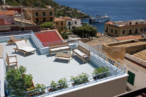 Solares Case Vacanze Ustica